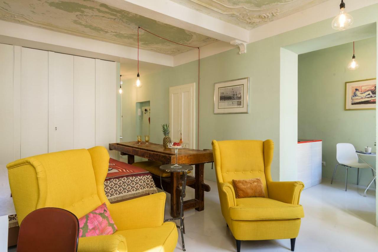 Duomo Luxury Suite - By MyhomeinCôme Extérieur photo
